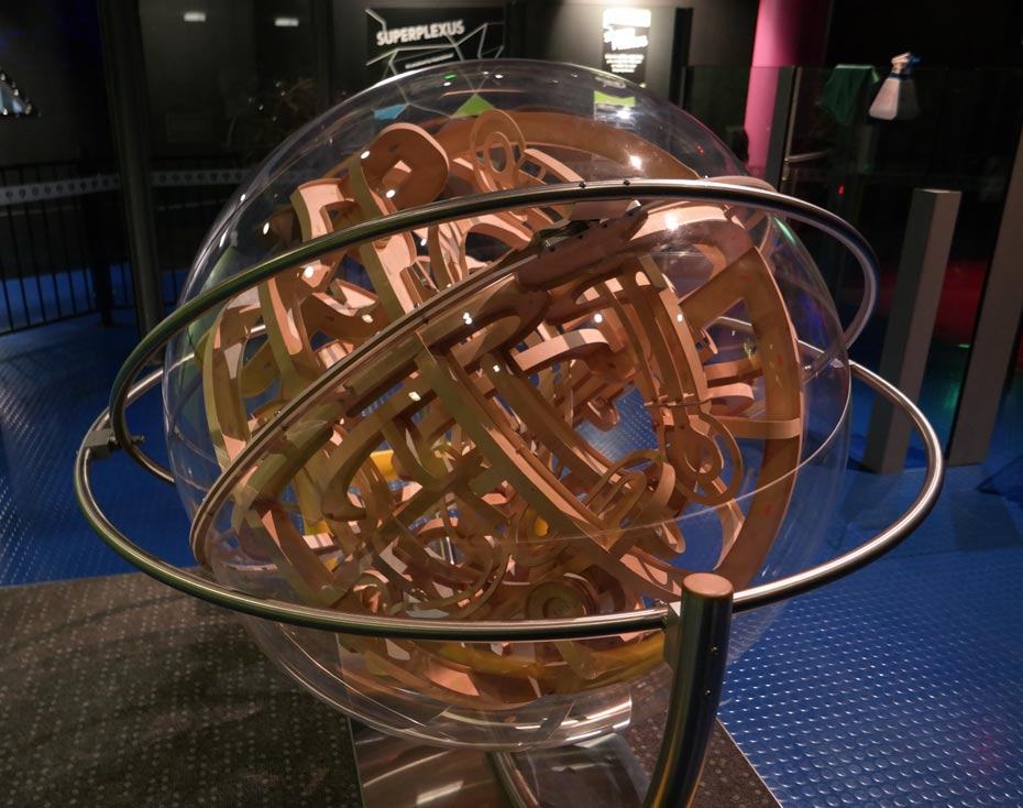 Superplexus Questacon The National Science And Technology Centre