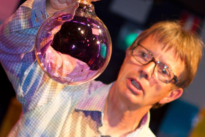 GD-Crystallography-19-930w-new.jpg