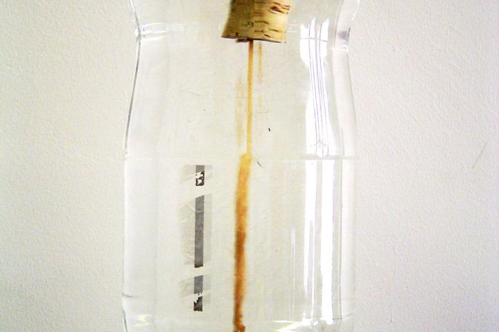 bottle_accelerometer_930w.jpg