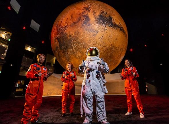 Questacon_Mission_to_Mars_L.jpg