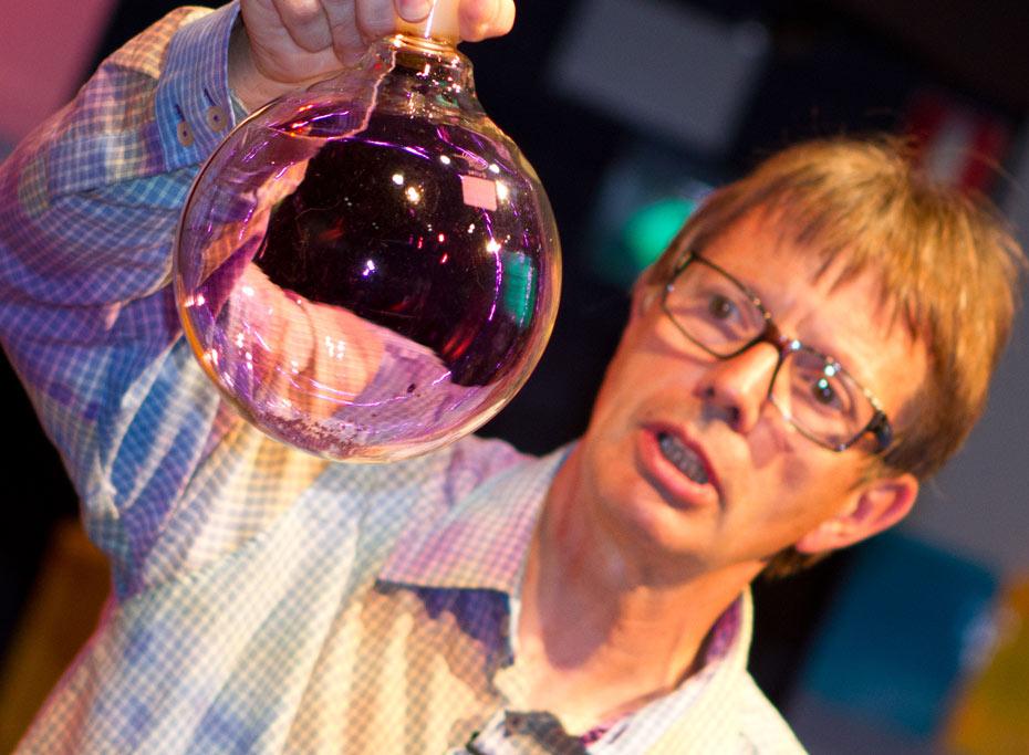 GD-Crystallography-19-930w-new.jpg